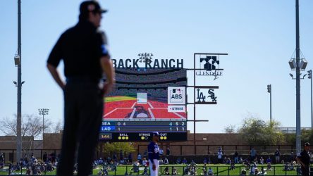Grandes Ligas aprueba árbitros robot para la temporada 2026