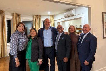 CANADA: Reconocen escultor dominicano Juan Trinidad CANADA: Reconocen escultor dominicano Juan Trinidad