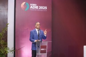 Gobierno proyecta aumentar en 54 % capacidad energética 2028
