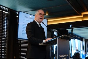 Superintendente Bancos destaca avances de RD en banca digital