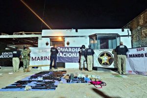 MÉXICO: Autoridades ocupan  arsenal en occidente del país