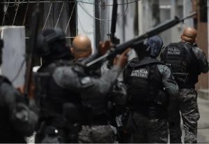 BRASIL: Al menos dos muertos en nueva operación policial