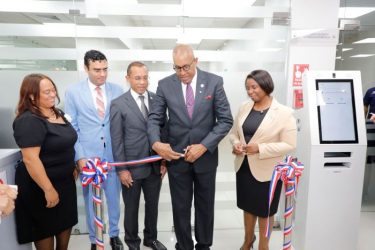 Contraloría lanza servicio de correspondencia electrónica Contraloría lanza servicio de correspondencia electrónica