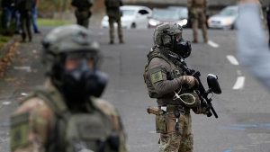 Tribunal EEUU impide a Trump desplegar tropas en Portland