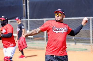 Fernando Abad busca contribuir Leones revaliden campeonato Fernando Abad busca contribuir Leones revaliden campeonato