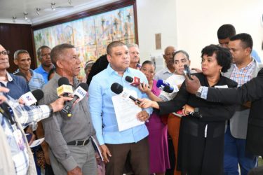 Ve altas las tarifas eléctricas y el monto de préstamos para EDES 