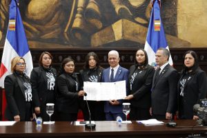 Una reforma busca frenar los feminicidios en R.Dominicana