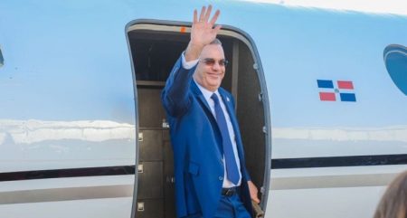 Abinader sale hacia México por compromisos familiares Abinader sale hacia México por compromisos familiares