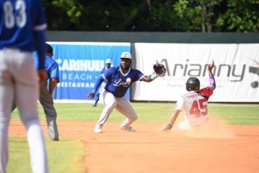 Licey gana por paliza en la pretemporada beisbol de la RD Licey gana por paliza en la pretemporada beisbol de la RD