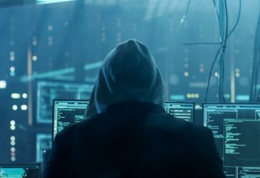 Imponen 10 años de prisión a dos hombres por fraude digital