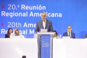 Abinader: En la región el trabajo debe generar dignidad y justicia