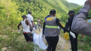Policía investiga triple crimen contra una familia de haitianos