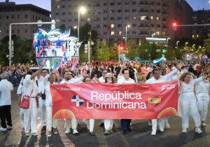 ESPAÑA: RDominicana brilla en Cabalgata de Hispanidad 2025