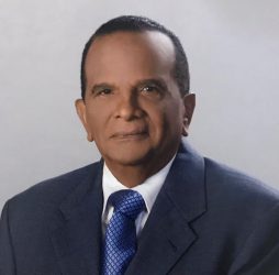 Falleció en SD a los 89 años el político Vicente Sánchez Baret