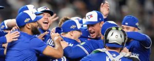 Toronto vence a los Yankees y avanza a Serie de Campeonato