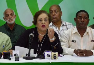 Denuncian impuestos ilegales y abusivos contra asalariados RD