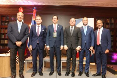 Celebran Semana Dominicana en Canadá SemDom2025 Celebran Semana Dominicana en Canadá SemDom2025