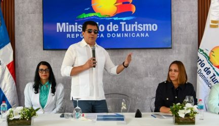 Gobierno inicia reconstrucción parque turístico en Constanza Gobierno inicia reconstrucción parque turístico en Constanza