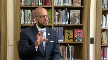 EU: Maestro origen dominicano llama a formar líderes valientes EU: Maestro origen dominicano llama a formar líderes valientes