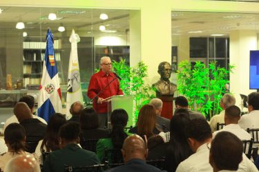 Fundación publica nuevo libro sobre ex presidente Juan Bosch