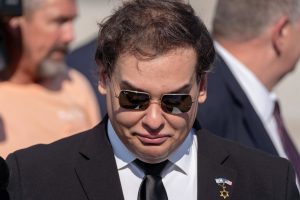 EEUU: Trump conmuta la prisión al excongresista George Santos