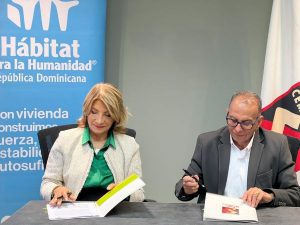 Mejorarán casas a cincuenta  familias necesitadas en Azua