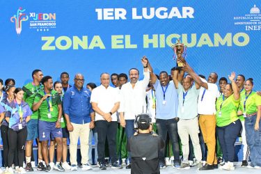 Zona El Higüamo gana Juegos Deportivos Escolares en SFM Zona El Higüamo gana Juegos Deportivos Escolares en SFM