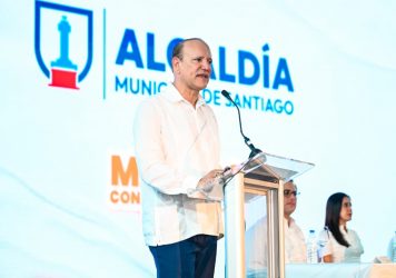 Afirma Santiago vive momento de «transformación histórica» Afirma Santiago vive momento de «transformación histórica»