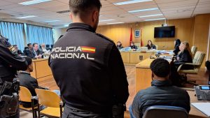 ESPAÑA: Decretan prisión para dominicano apuñaló hondureño