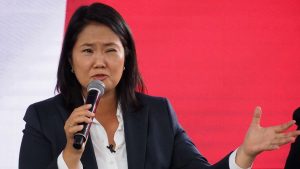 PERU: Keiko Fujimori oficializa su precandidatura presidencial