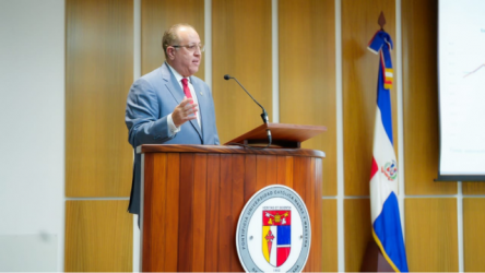 Ministro resalta estabilidad de la República Dominicana