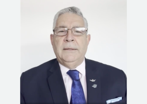 Escritor Melvin Cintrón presentará nuevo poemario