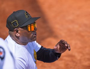 Miguel Tejada confía fortaleza de la línea central de las Águilas