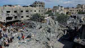 GAZA: Al menos 10 muertos en bombardeo israelí en el centro