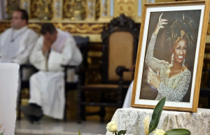 CUBA: Cancelan misa por el centenario natalicio Celia Cruz