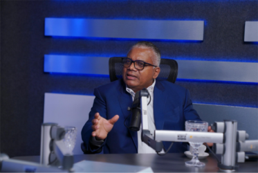 Pochy Familia alerta sobre cambios en industria musical