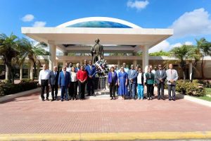 Dedican a Tony Barreiro actos por 487 aniversario UASD

 