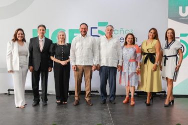 UCE celebra 55 años de un legado y excelencia académica