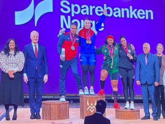 Yudelina MejÃa gana oro en el Mundial Levantamiento Pesas Yudelina MejÃa gana oro en el Mundial Levantamiento Pesas