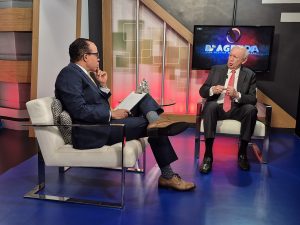 Ex Vice ve Rep. Dominicana está como «un barco a la deriva»