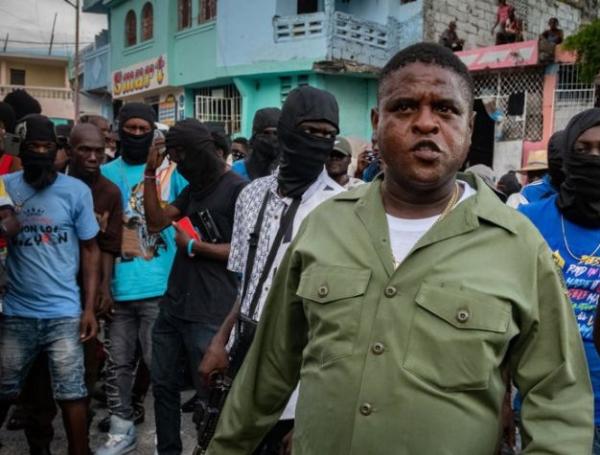 HAITI: «Barbecue» pide no salir de casas por enfrentamientos imagen