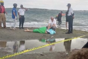 Madre e hijo ahogados este domingo en una playa de Baní Madre e hijo ahogados este domingo en una playa de Baní