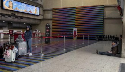 Venezuela coordina acciones para continuidad de los vuelos