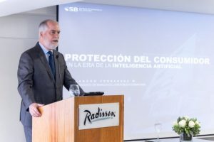 Superintendente de Bancos dice la IA protegería a los usuarios