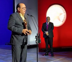 Reconocen trayectoria artística y aportes Conjunto Quisqueya Reconocen trayectoria artística y aportes Conjunto Quisqueya