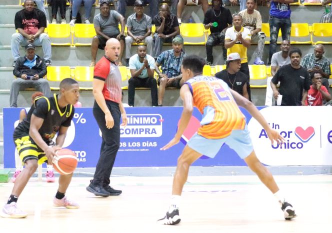 Miramar descalifica Quisqueya y obtiene boleto a final TBS SPM imagen