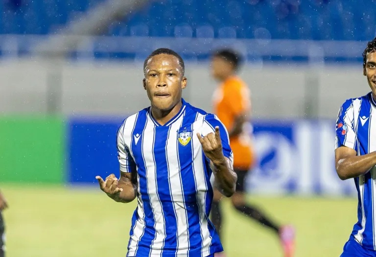 O&M a la final Copa del Caribe Concacaf con gol de Frantzety imagen