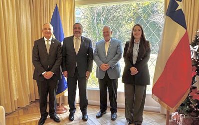 Delegación JCE visita al embajador de RD en Chile Delegación JCE visita al embajador de RD en Chile