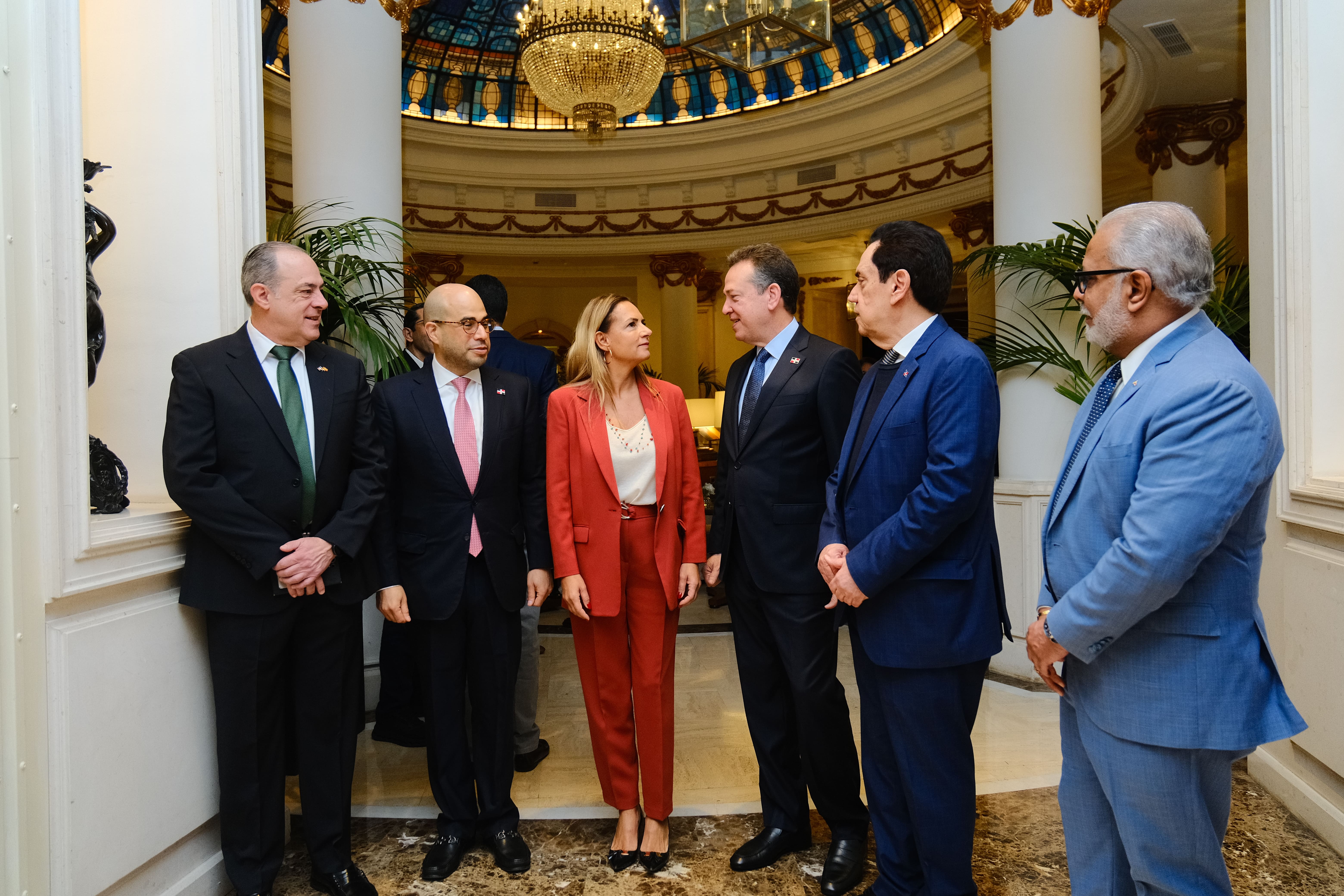 RD se presenta como la mejor opción para crecer en América imagen