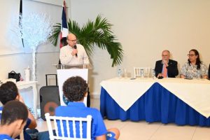 Club Naco anuncia torneo invitacional de natación 2025